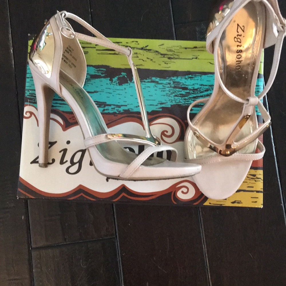 Zigi Soho Nude Heels with Rose Gold